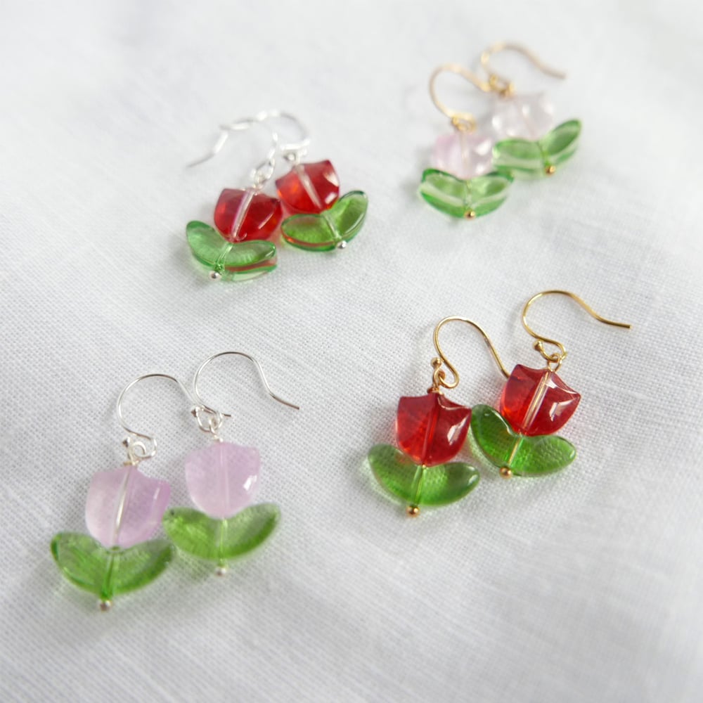 Image of Flower Earrings - Tulip