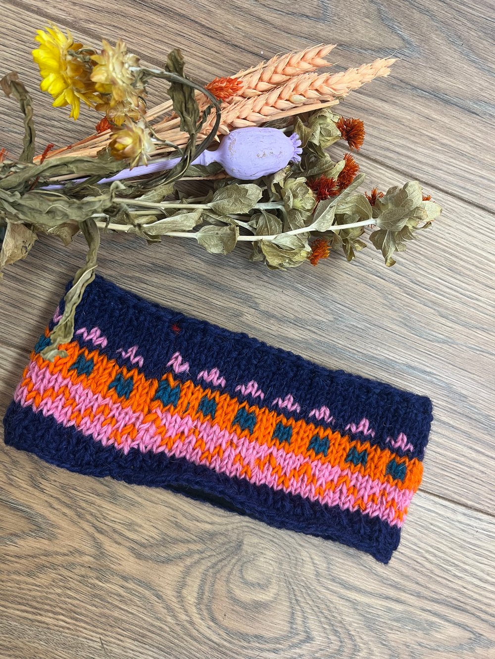 Image of Purple patterned crocheted headband 