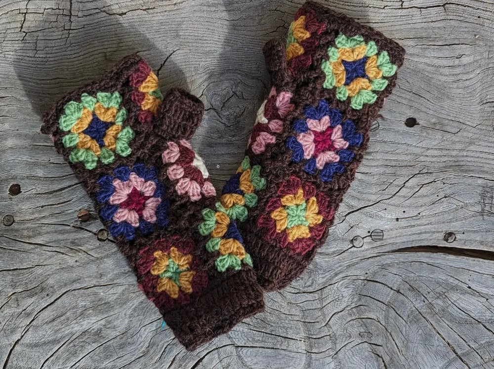 Image of Chocolate crocheted fingerless mitts 