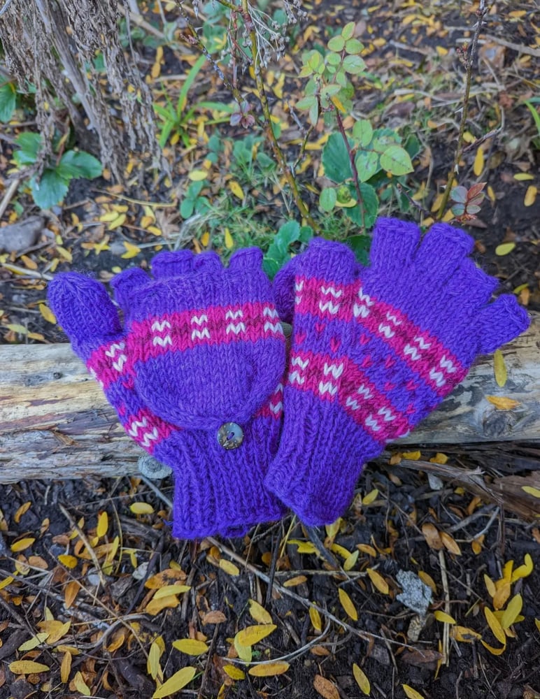 Image of Crocus fold over mittens/gloves