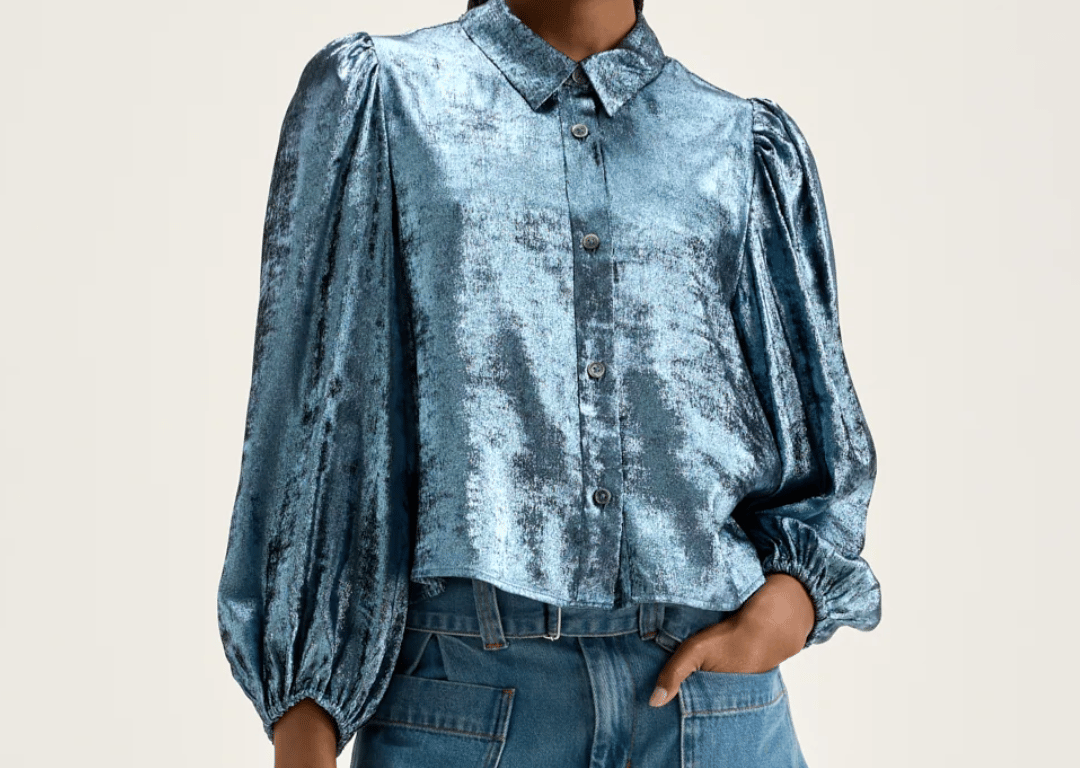 Image of Cropped Glittery Blouse!