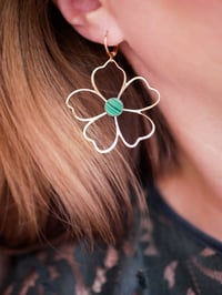 Image 5 of Boucles d'Oreilles NAOLIE - Vert foncé - Or/Argent