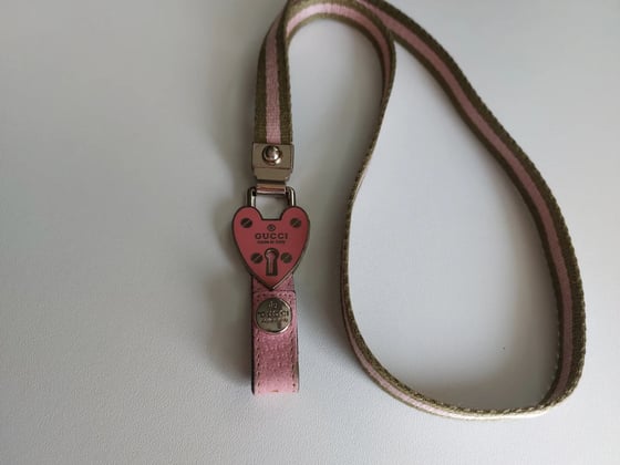 Image of Gucci heart lanyard keychain keyholder