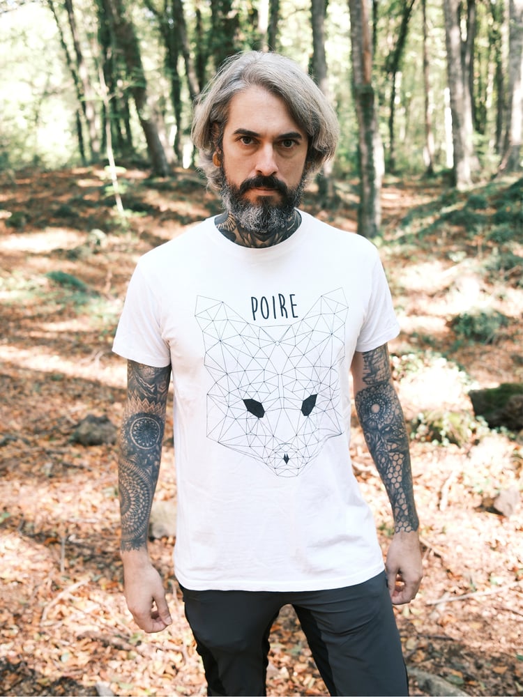 Image of GEOMETRIC WHITE WOLF