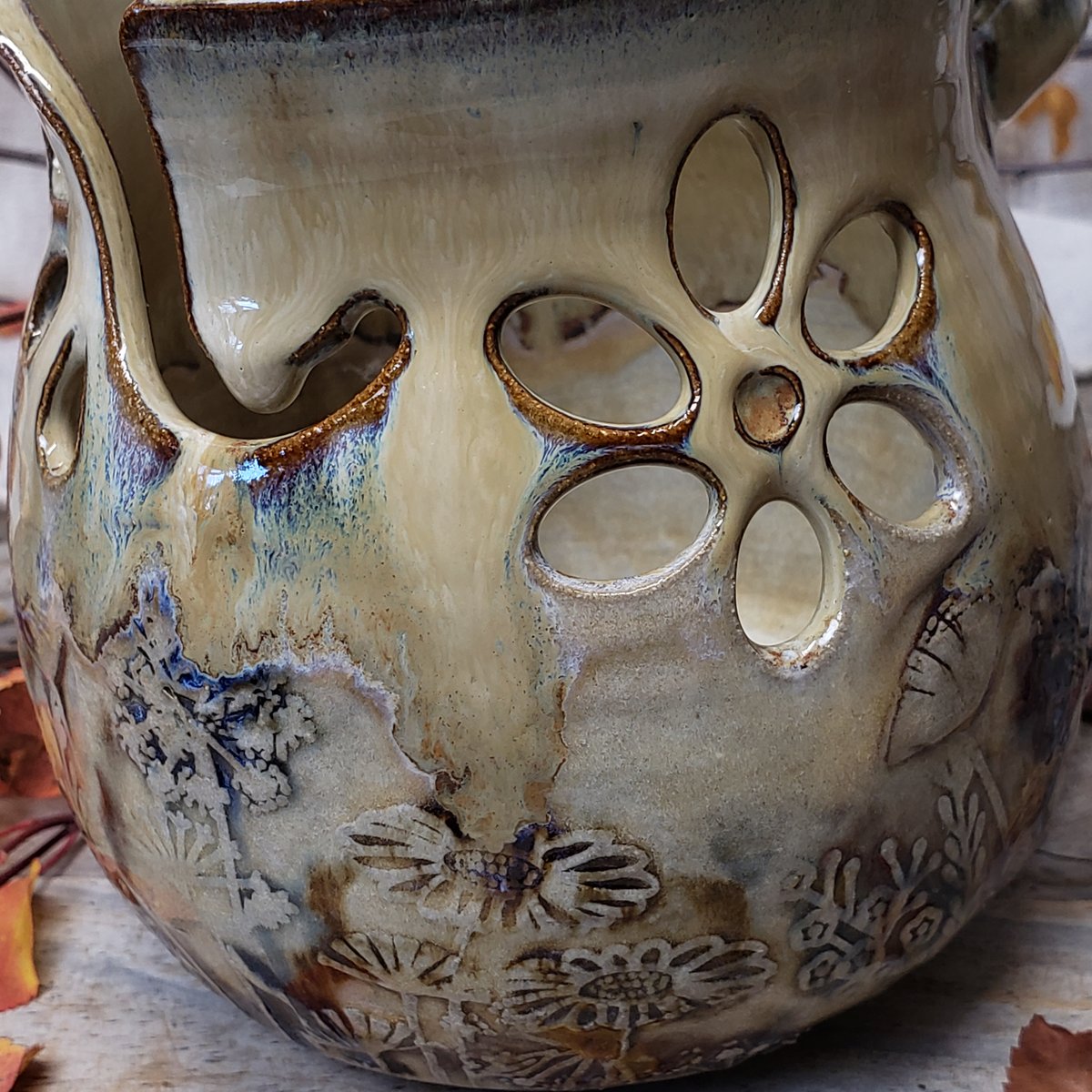 Image of Yarn Bowl/Crafter's Catch-all with Bonsai Snips: Wildflowers