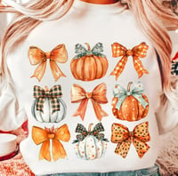 Image 3 of Fall Pumpkin KID | tee