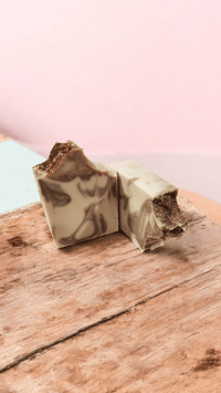 Image 2 of Pear & Clove soap