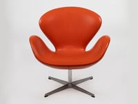 Arne Jacobsen 'Swan' Chair 