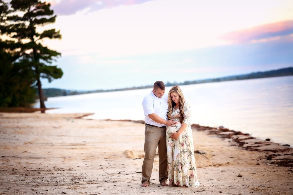 Image of June 28th Sunset Lake Mini Sessions **$50 DEPOSIT TO BOOK SPOT**