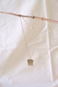 Image 3 of Collana Toast