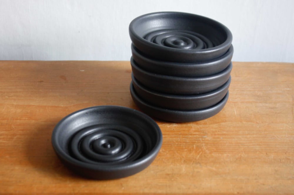 Image of COAL soap dish