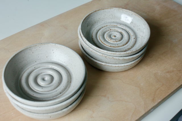 Image of SCREE soap dish