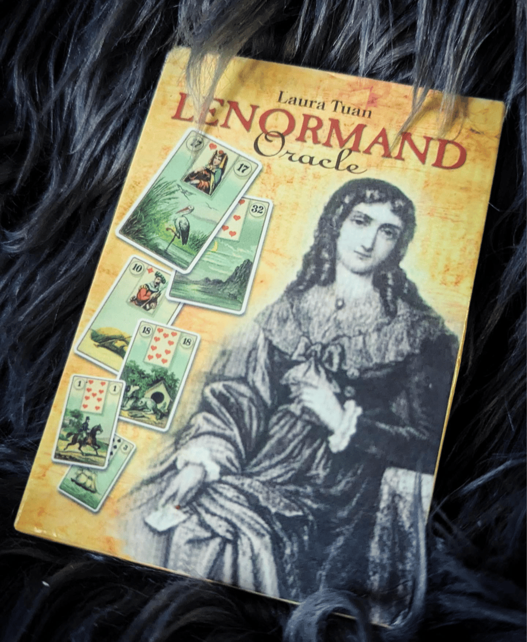 Image of Lenormand Oracle I Laura Tuan 