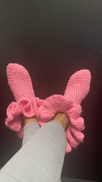 Wavy Ruffled Socks