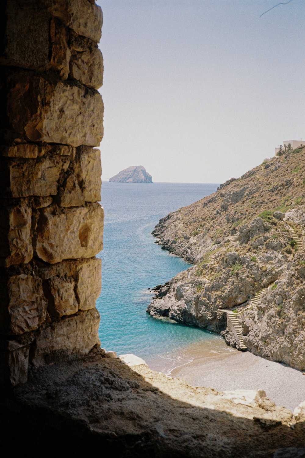 Image of window to the sea