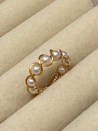 Pearl crown ring