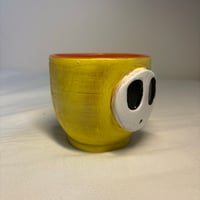 Image 2 of Maska jaune 