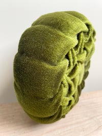 Image of Mini coussin vert velours 
