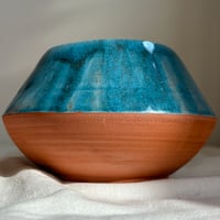 Image 2 of Pot lagon.