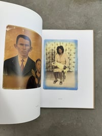 Image 5 of Retratos Pintados - Ed. Martin Parr and Titus Riedl