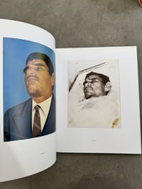 Image 2 of Retratos Pintados - Ed. Martin Parr and Titus Riedl