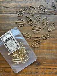 Image 1 of Oak Leaf & Acorn Paper Clip Set