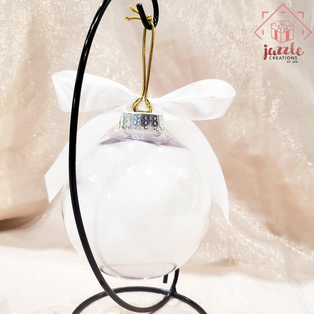 Image of Monogram Initial with Photo Baubles