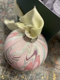 Image 2 of Large luxury hand marbled ceramic bauble with The Natural Dye Works silk ribbon, in gift box - no.2