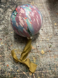 Image 6 of Large luxury hand marbled ceramic bauble with The Natural Dye Works silk ribbon, in gift box - no.4