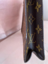 Image 10 of Louis Vuitton Monogram Toiletry Pouch 26