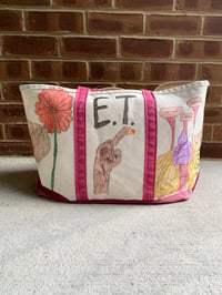 Image of ET tote bag 