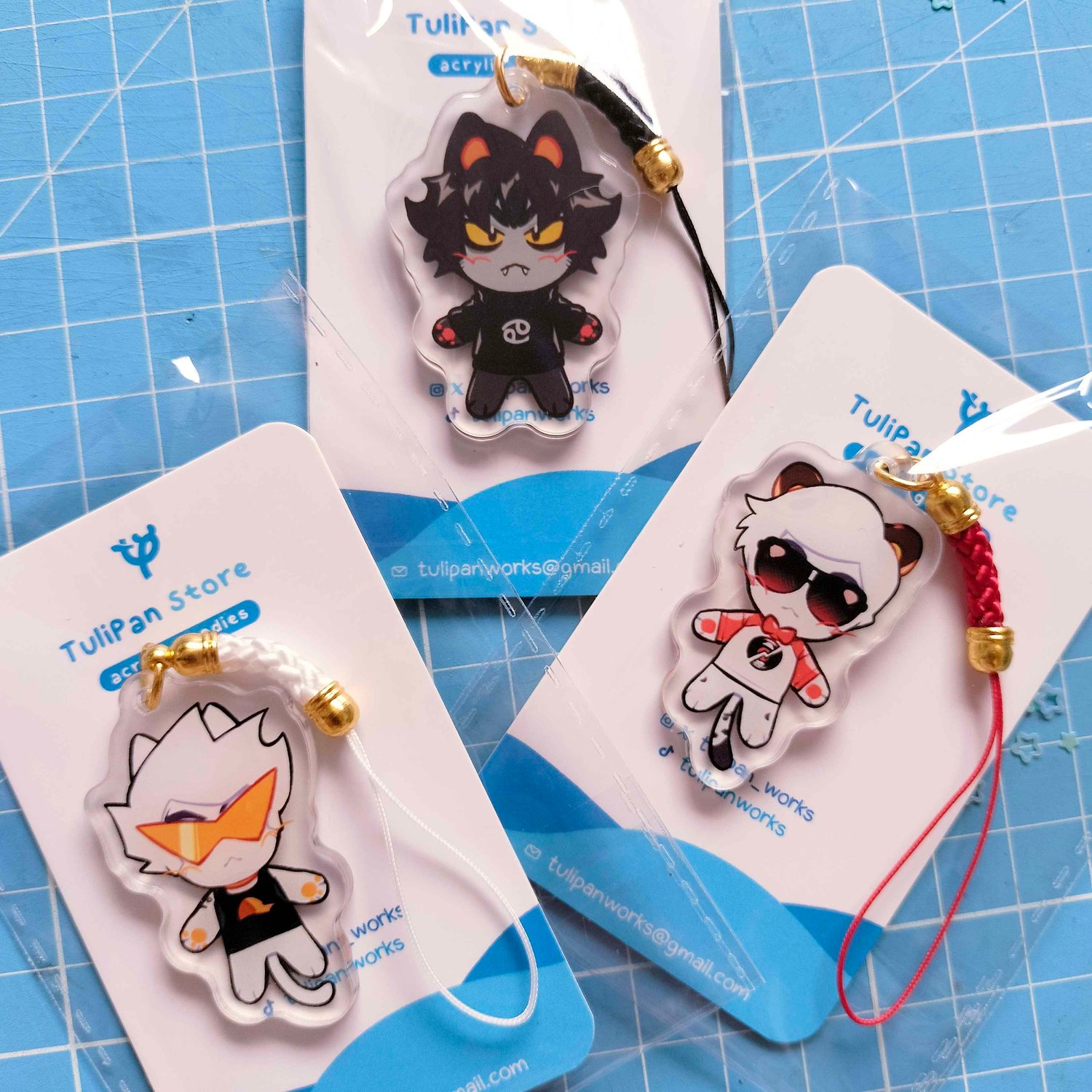 [NEW! LOW STOCK!] 🐱 HS KITTY MINI CHARMS 🐱