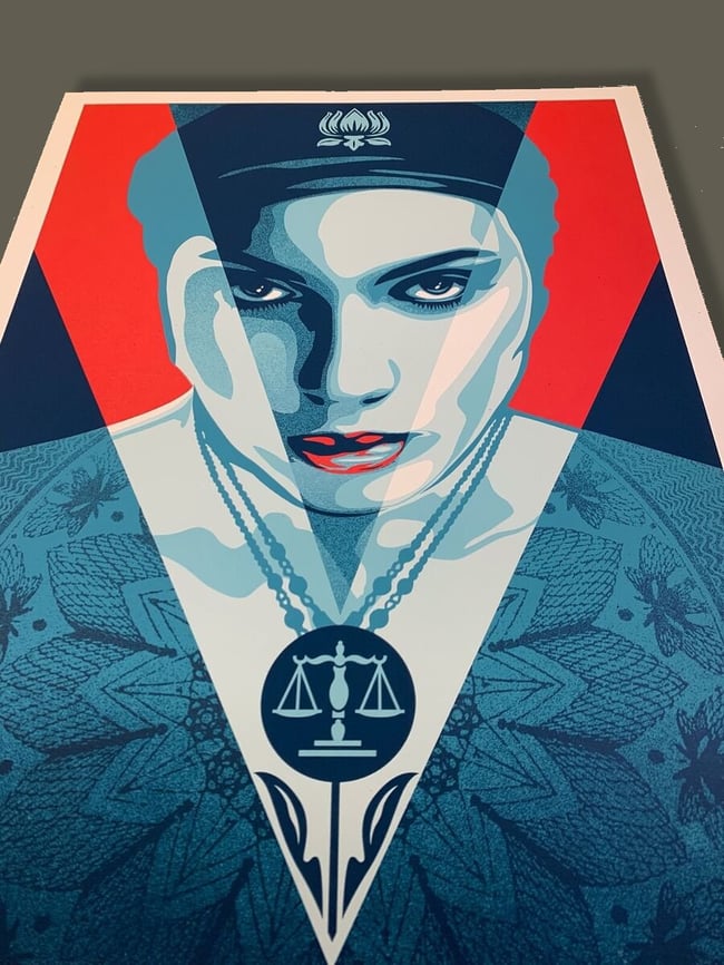 Shepard Fairey Obey Sérigraphie "Justice Woman "  Version RED (Rouge) 61x46cm - 2021