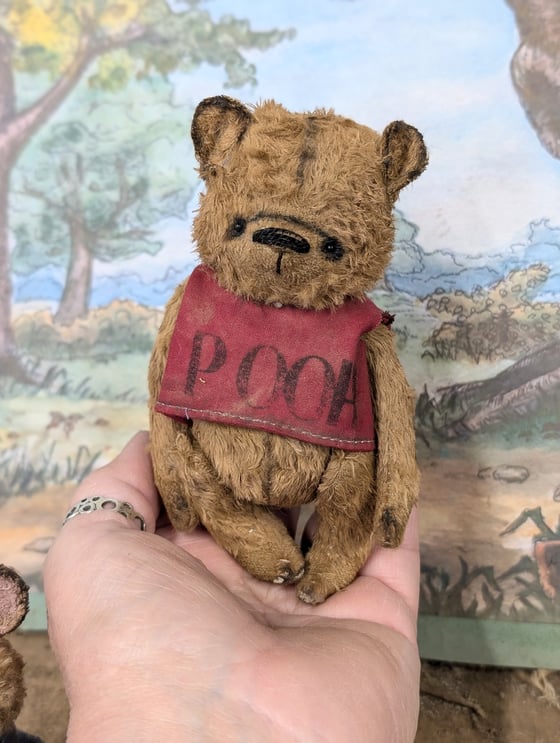 Image of "POOH" - a Teenie-Weenie 4" classic style Pooh bear by whendis bears......