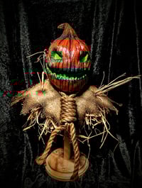 Image 2 of HAY STALKER MINI BUST