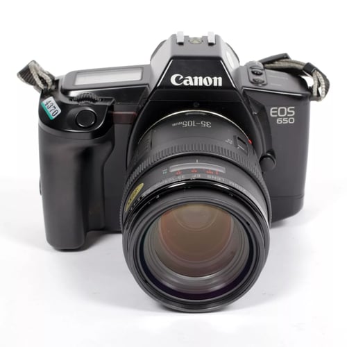 Image of Canon EOS 650 35mm SLR Film Camera with 35-105mm zoom lens #4370