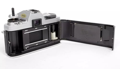 Image of Minolta X-370 35mm SLR Film Camera + MD Rokkor X 50mm F1.7 lens #4385