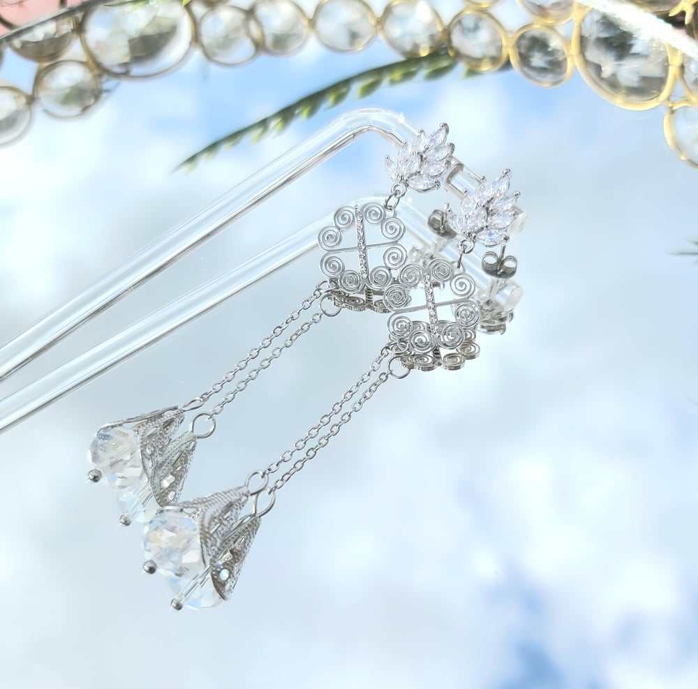 Image of Elsa Earrings - Hypoallergenic, Czech Glass
