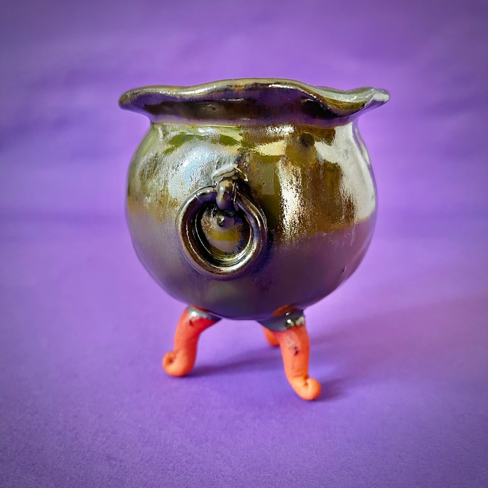 Image of Ceramic Cauldron with handles 