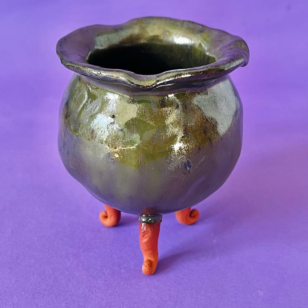 Image of Ceramic Cauldron 