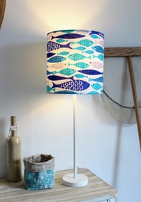 Image 1 of Abat-jour "Poissons turquoises"