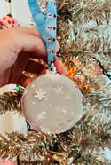 Catching flakes - original ornament