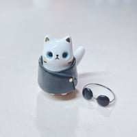 Image 5 of B graded white cat with gojo outfit figurine 1