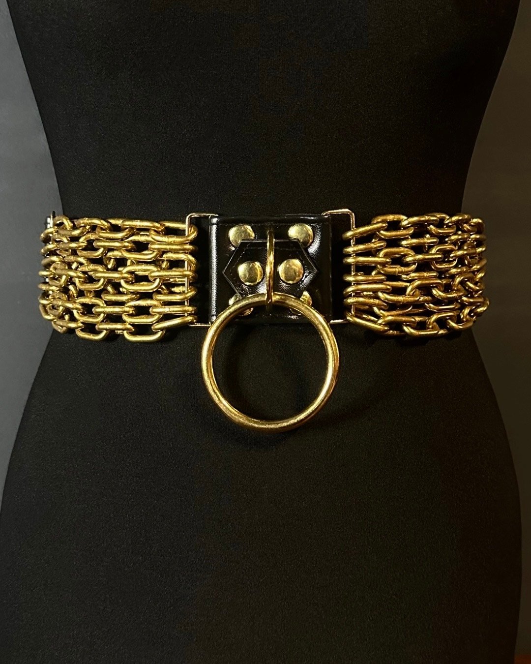Chain and ring waist belt gold