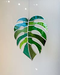 Image 1 of Monstera Leaf Stained Glass Suncatcher – Patched Green