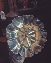 Image 2 of Flower offering dish