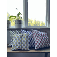 Image 2 of Cushion cover Dog red