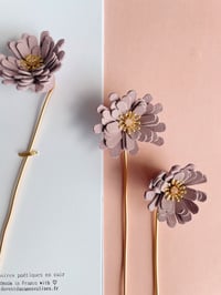 Image 3 of Les aster - fleur de peau à la tige