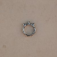Image 2 of SKULLBITER // SANDCAST STERLING SILVER RING (7.5)