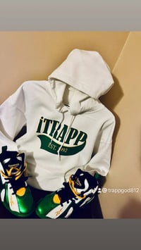 Green And White iTRAPP